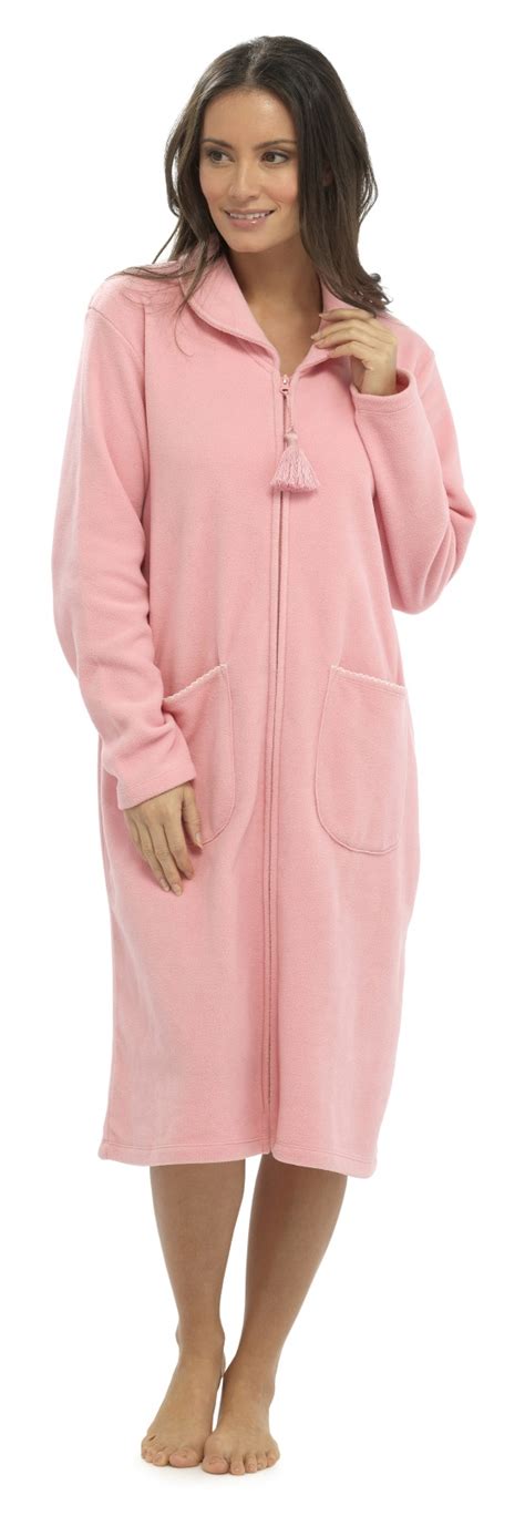 ladies lightweight fleece dressing gown.